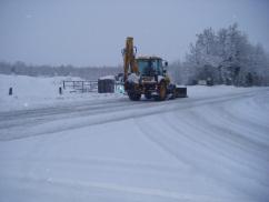 jcb clearing snow 1
